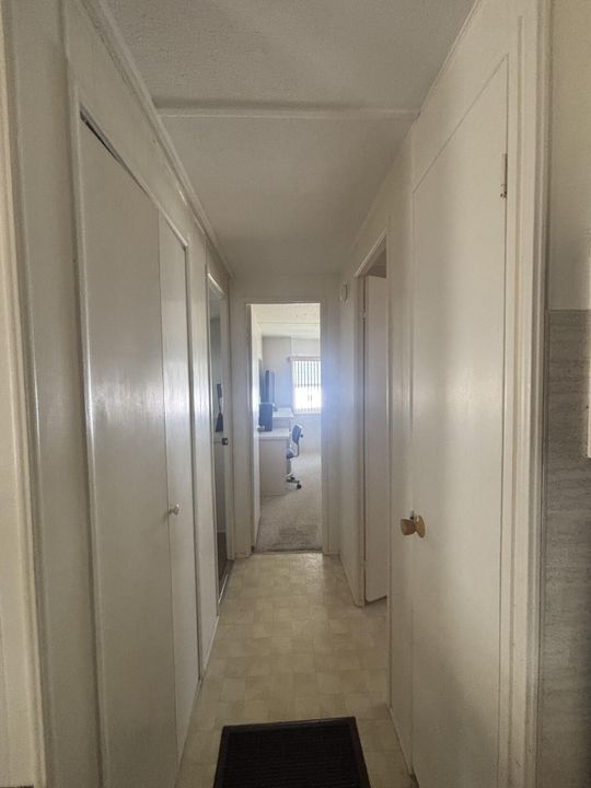 For Sale: $34,900 (2 beds, 2 baths, 1394 Square Feet)