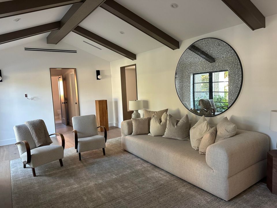 На продажу: $3,395,000 (3 спален, 2 ванн, 2702 Квадратных фут)