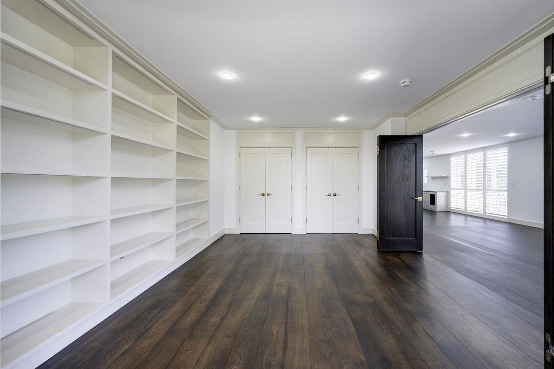 出租: $19,500 (2 贝兹, 2 浴室, 1686 平方英尺)