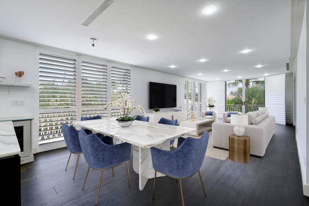 出租: $19,500 (2 贝兹, 2 浴室, 1686 平方英尺)