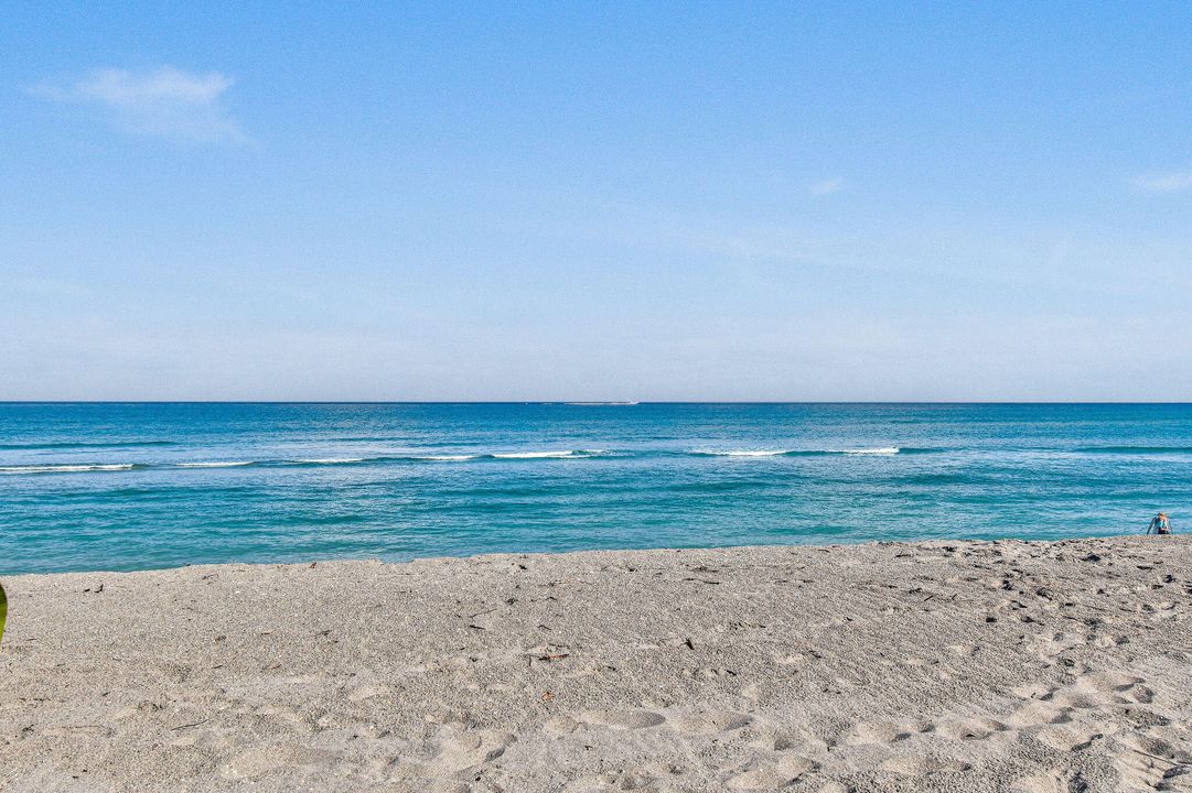 For Sale: $2,249,000 (0 beds, 0 baths, 2832 Square Feet)