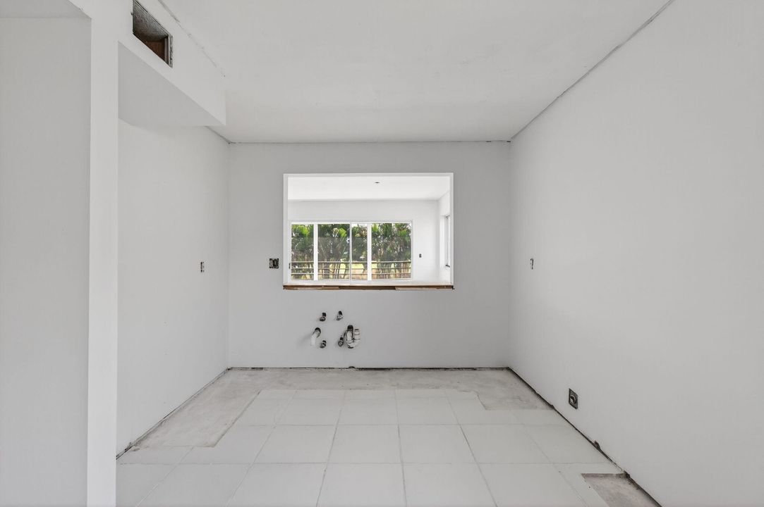 待售: $219,000 (3 贝兹, 2 浴室, 1426 平方英尺)