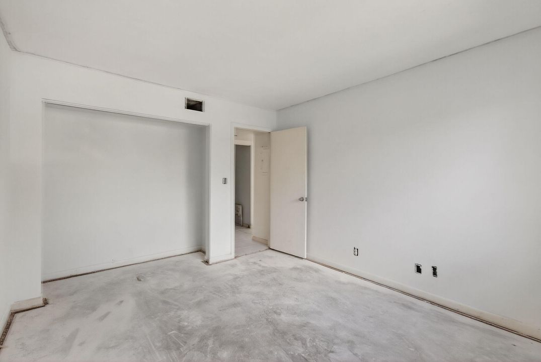 待售: $219,000 (3 贝兹, 2 浴室, 1426 平方英尺)