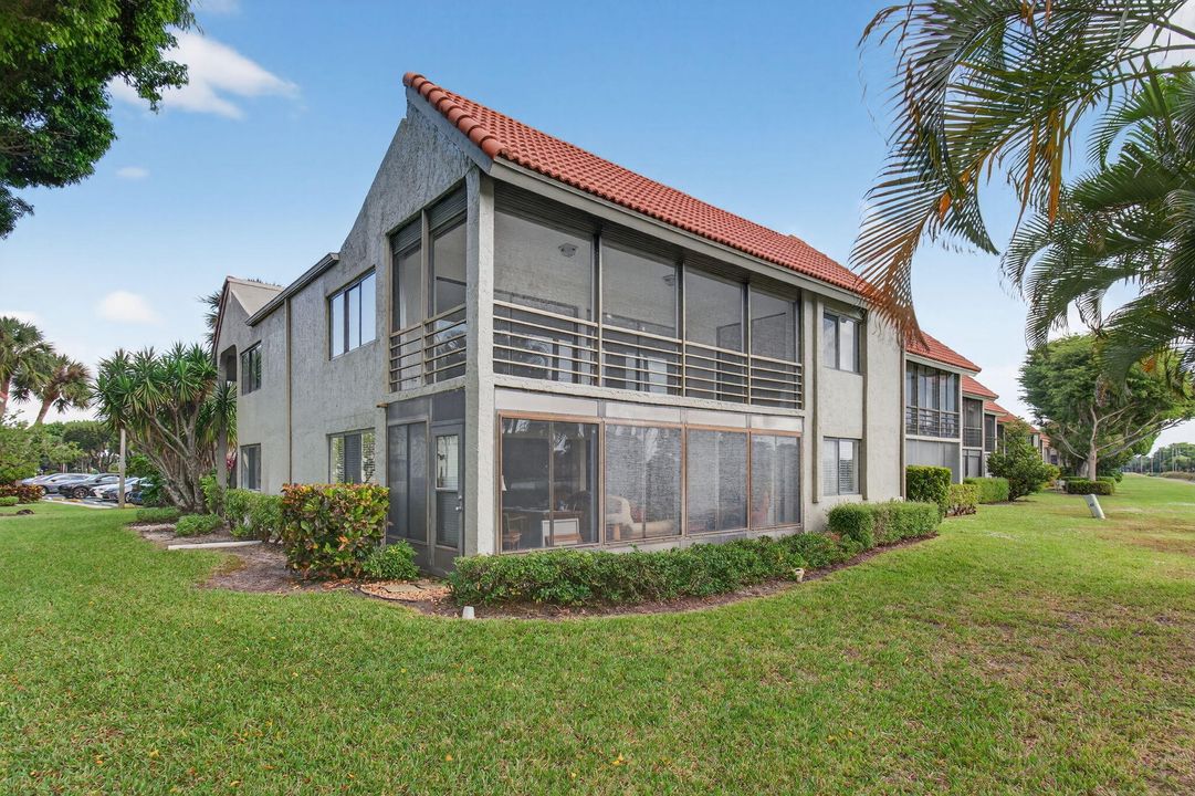 待售: $219,000 (3 贝兹, 2 浴室, 1426 平方英尺)