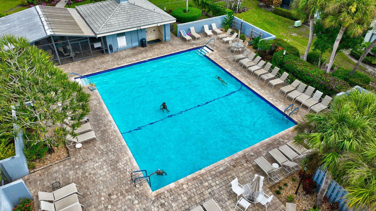 待售: $219,000 (3 贝兹, 2 浴室, 1426 平方英尺)