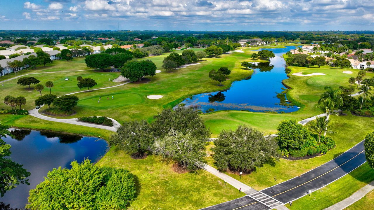 待售: $219,000 (3 贝兹, 2 浴室, 1426 平方英尺)