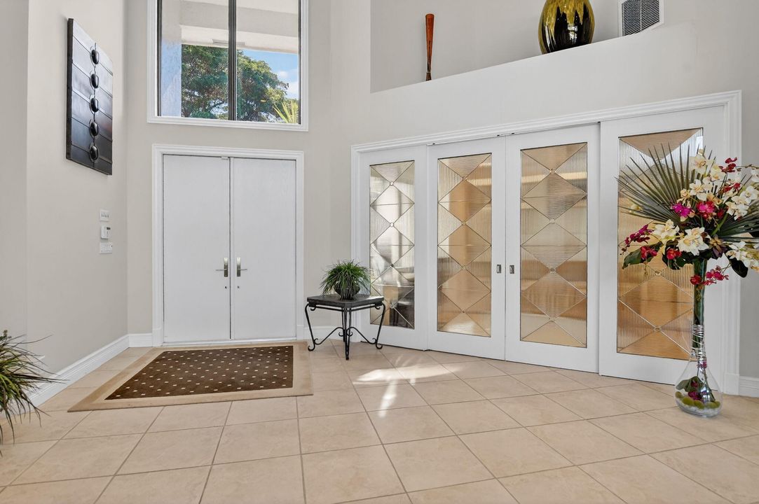 En Venta: $2,900,000 (3 camas, 4 baños, 3355 Pies cuadrados)