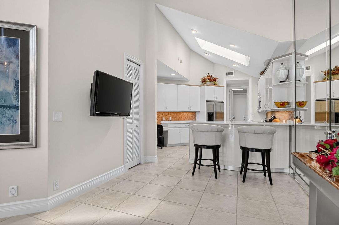 En Venta: $2,900,000 (3 camas, 4 baños, 3355 Pies cuadrados)