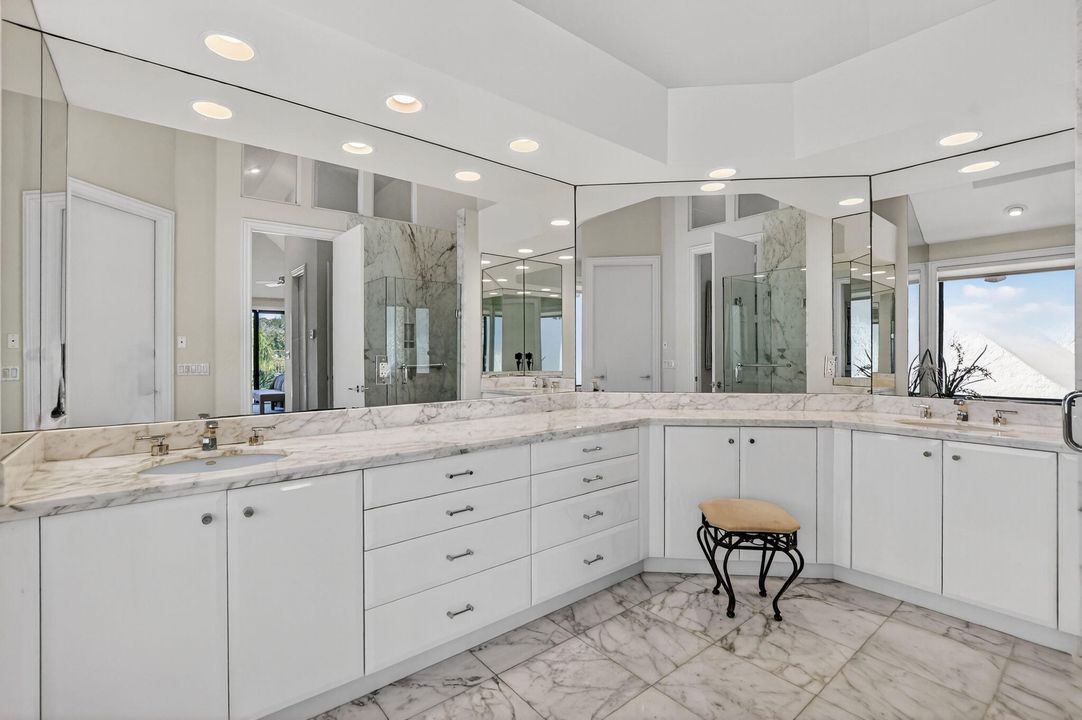 En Venta: $2,900,000 (3 camas, 4 baños, 3355 Pies cuadrados)