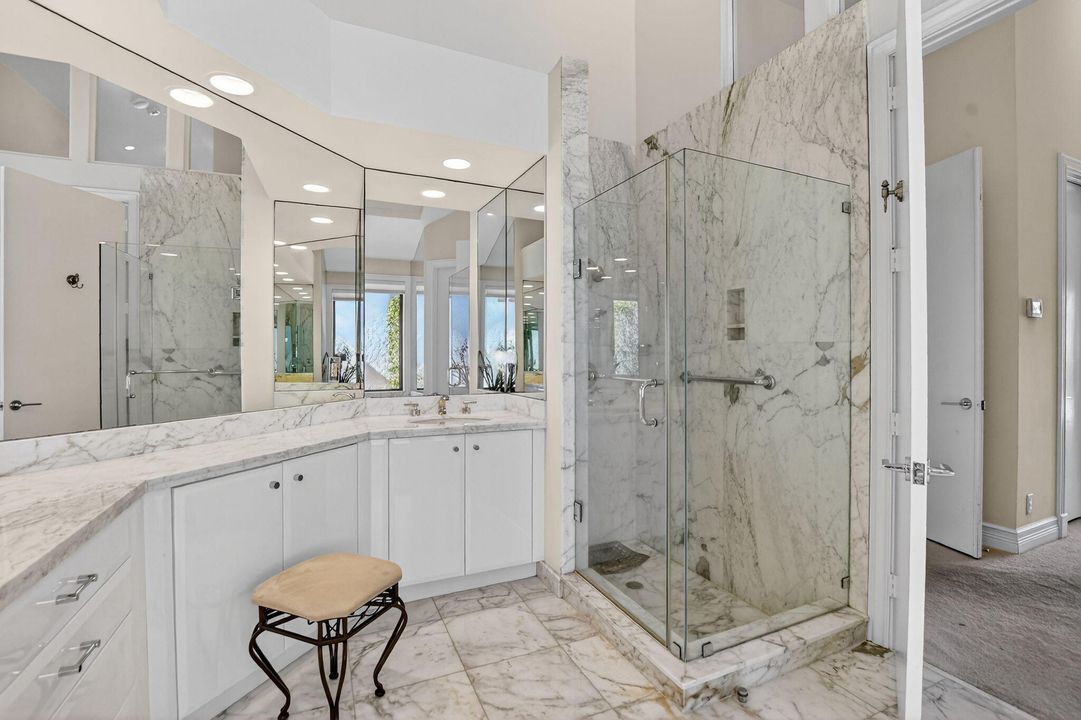 En Venta: $2,900,000 (3 camas, 4 baños, 3355 Pies cuadrados)