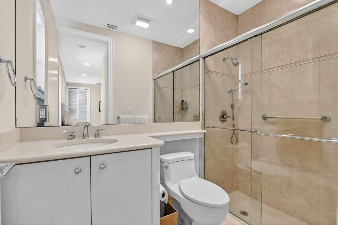 En Venta: $2,900,000 (3 camas, 4 baños, 3355 Pies cuadrados)