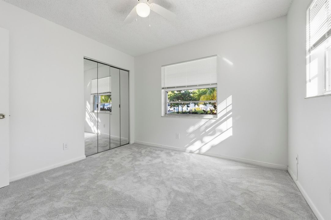 En Venta: $419,900 (3 camas, 2 baños, 1151 Pies cuadrados)