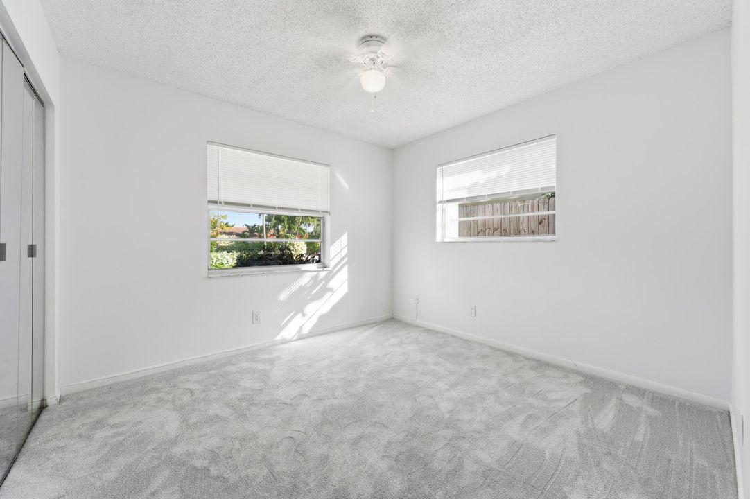 En Venta: $419,900 (3 camas, 2 baños, 1151 Pies cuadrados)