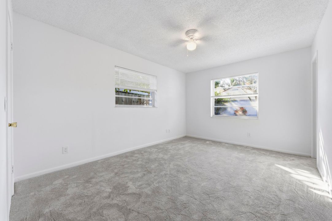 En Venta: $419,900 (3 camas, 2 baños, 1151 Pies cuadrados)