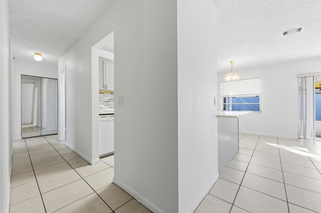 En Venta: $419,900 (3 camas, 2 baños, 1151 Pies cuadrados)