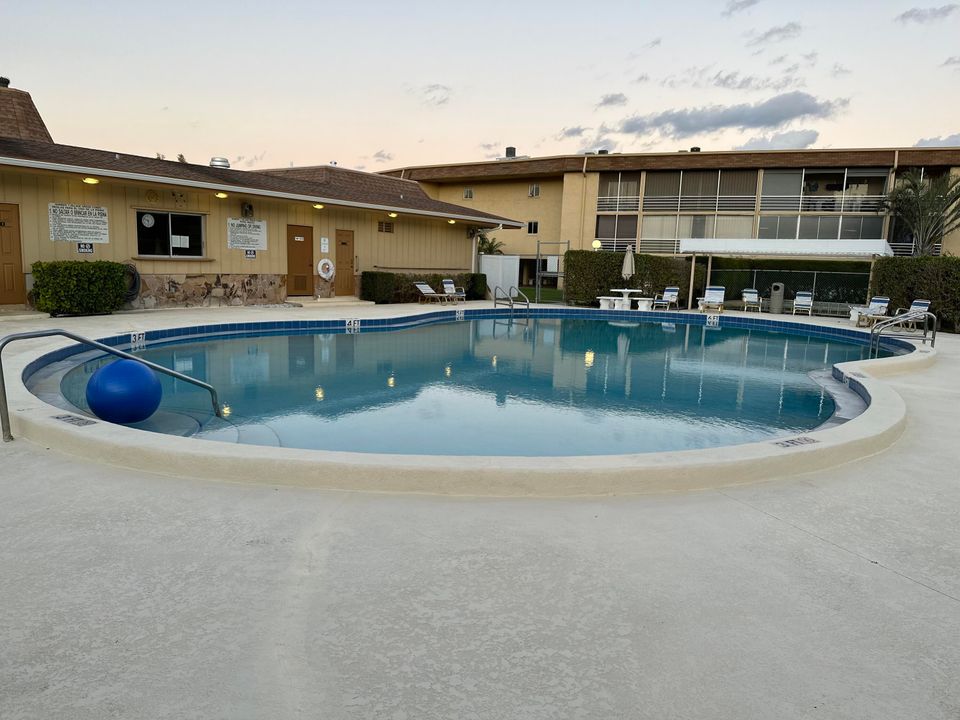 В аренду: $1,500 (1 спален, 1 ванн, 650 Квадратных фут)