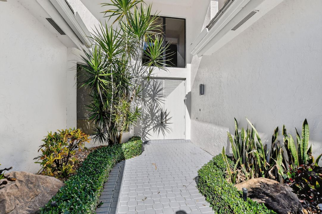 En Venta: $2,900,000 (3 camas, 4 baños, 3355 Pies cuadrados)