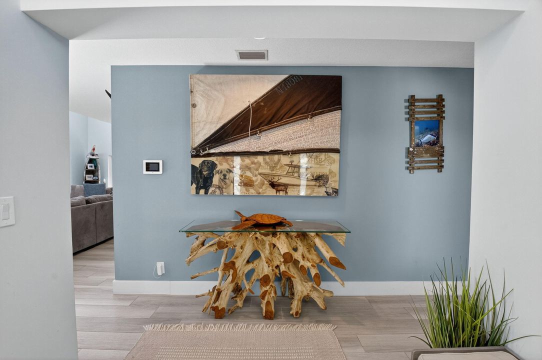 For Rent: $15,000 (4 beds, 2 baths, 2916 Square Feet)