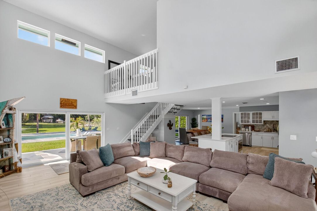 For Rent: $15,000 (4 beds, 2 baths, 2916 Square Feet)