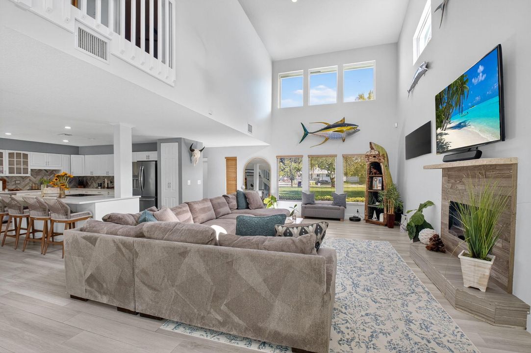 For Rent: $15,000 (4 beds, 2 baths, 2916 Square Feet)