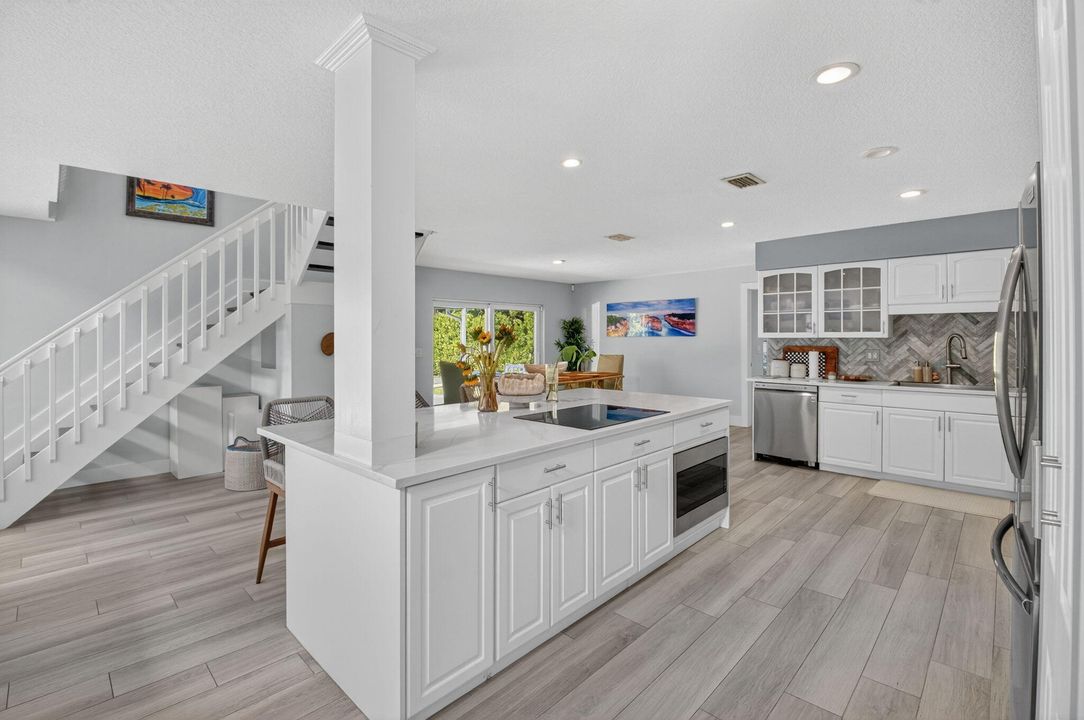 For Rent: $15,000 (4 beds, 2 baths, 2916 Square Feet)