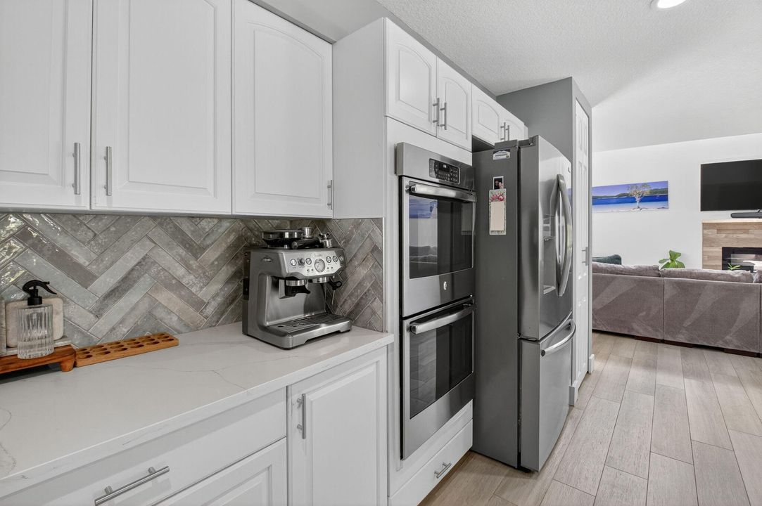 For Rent: $15,000 (4 beds, 2 baths, 2916 Square Feet)