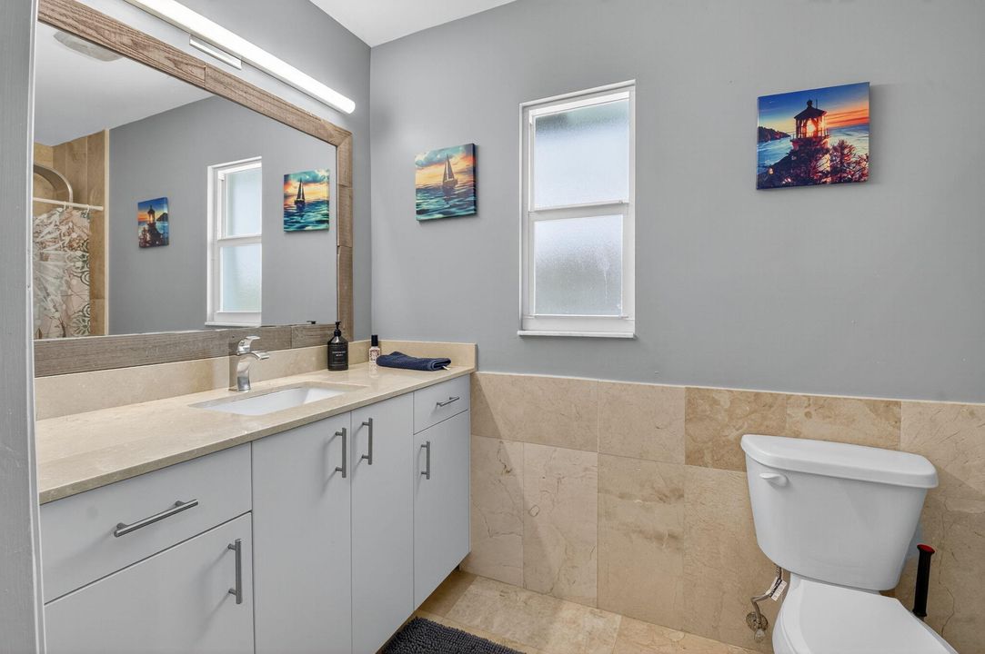 For Rent: $15,000 (4 beds, 2 baths, 2916 Square Feet)