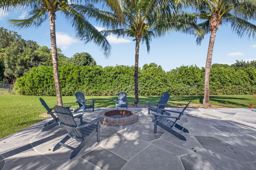 For Rent: $15,000 (4 beds, 2 baths, 2916 Square Feet)