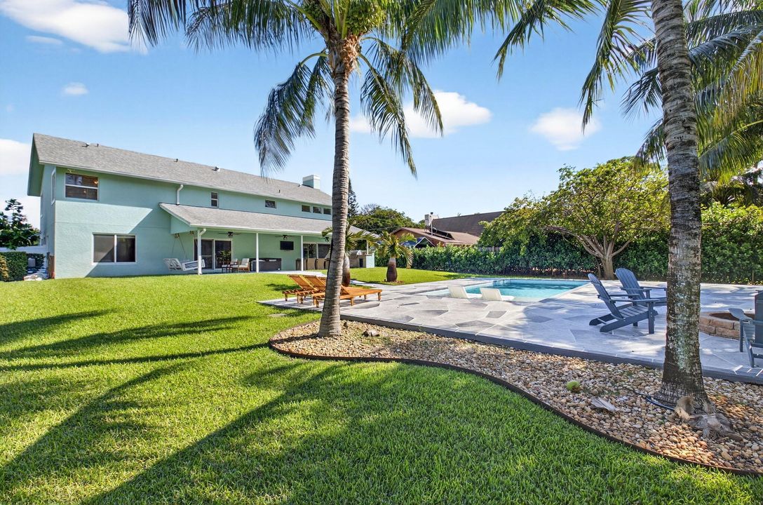 For Rent: $15,000 (4 beds, 2 baths, 2916 Square Feet)