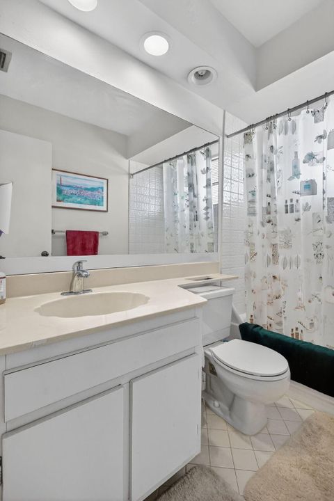 待售: $689,900 (4 贝兹, 2 浴室, 2495 平方英尺)