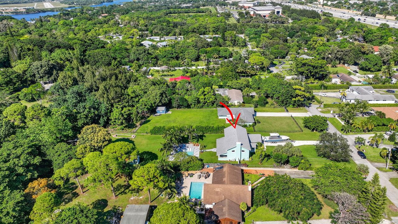 For Rent: $15,000 (4 beds, 2 baths, 2916 Square Feet)