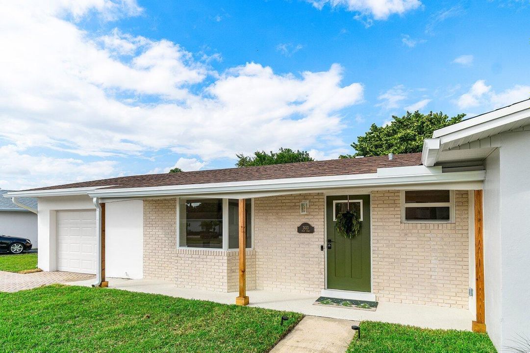 For Sale: $699,000 (3 beds, 2 baths, 1482 Square Feet)