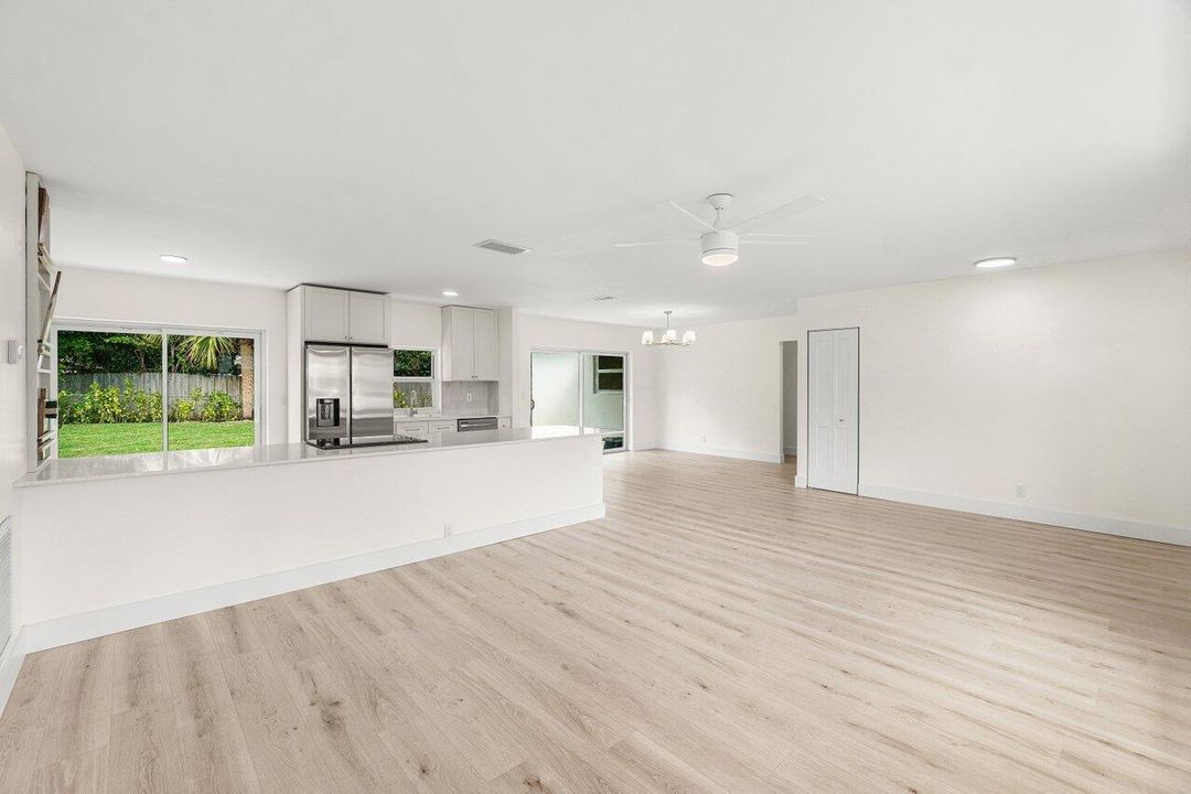 For Sale: $699,000 (3 beds, 2 baths, 1482 Square Feet)