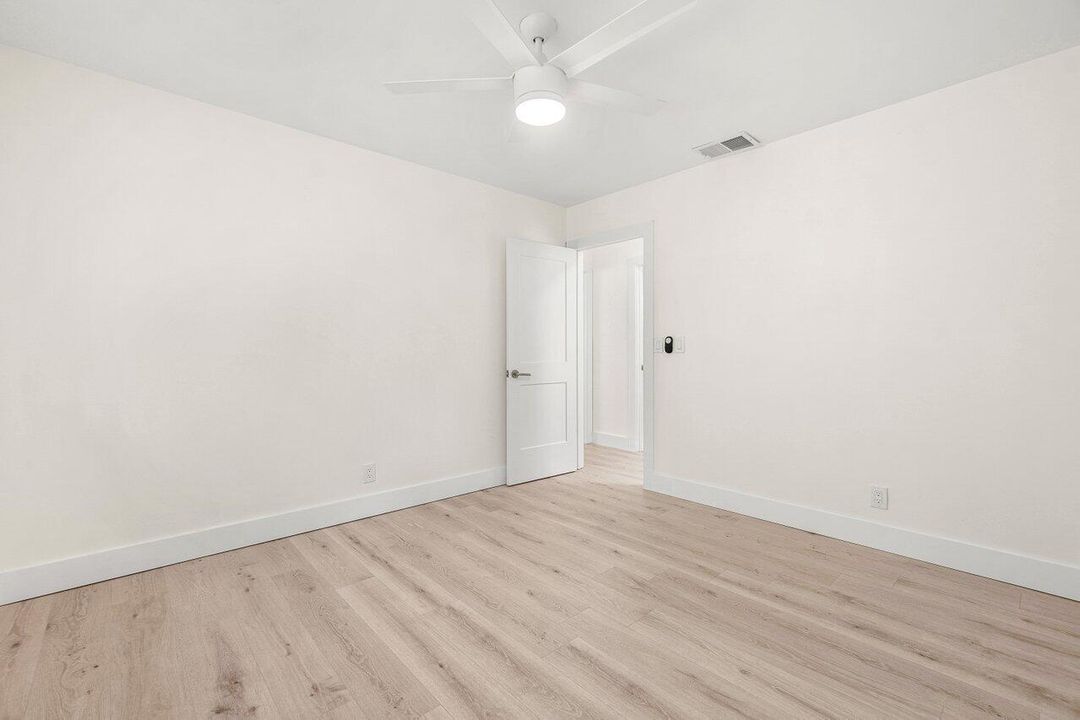 For Sale: $699,000 (3 beds, 2 baths, 1482 Square Feet)