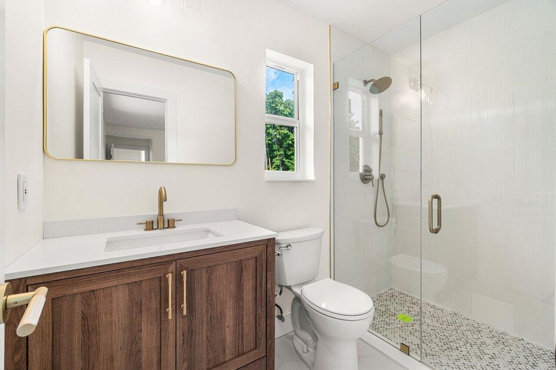 For Sale: $699,000 (3 beds, 2 baths, 1482 Square Feet)