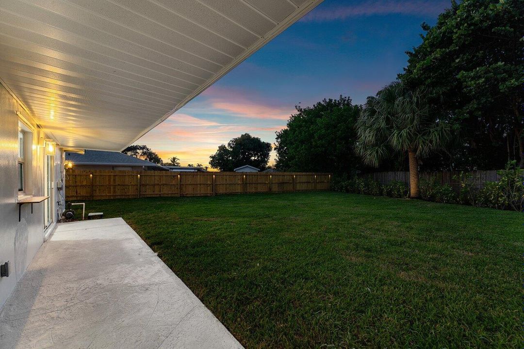 For Sale: $699,000 (3 beds, 2 baths, 1482 Square Feet)