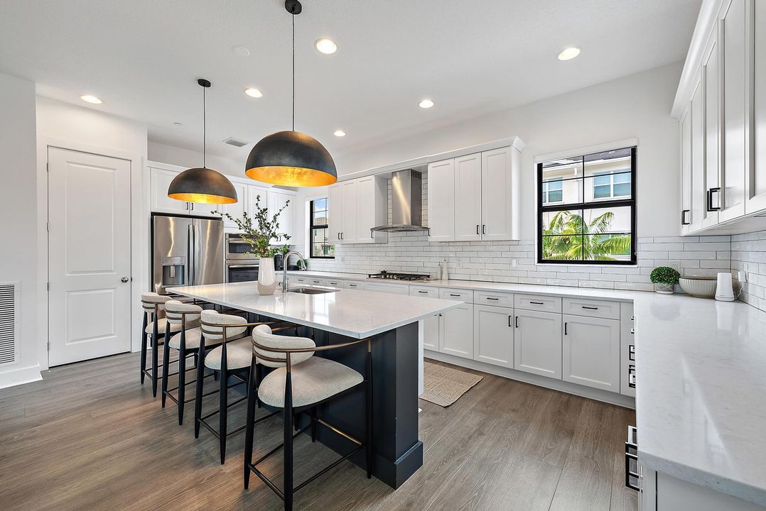 В аренду: $5,250 (3 спален, 3 ванн, 2252 Квадратных фут)