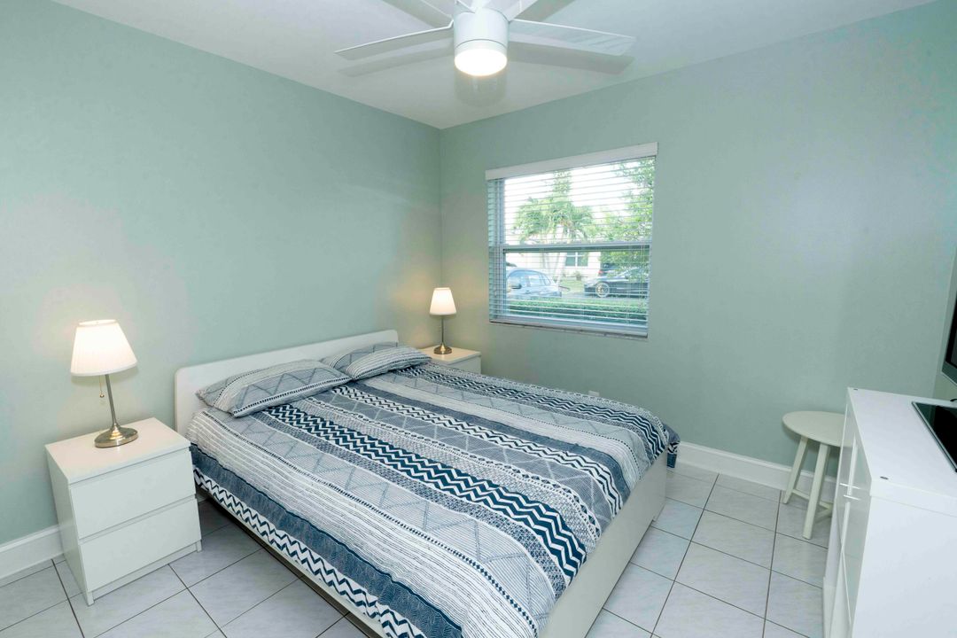 Active With Contract: $368,000 (3 beds, 2 baths, 1393 Square Feet)