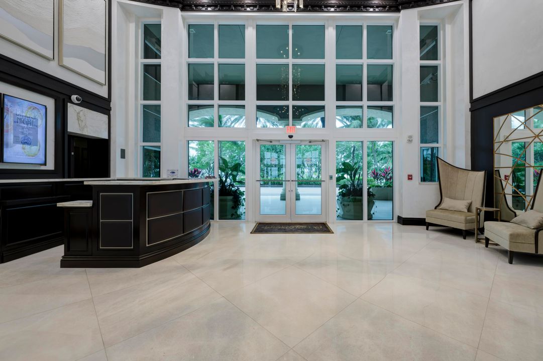 出租: $8,000 (2 贝兹, 2 浴室, 2108 平方英尺)