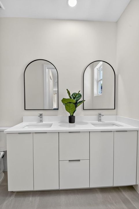 Active With Contract: $799,000 (4 beds, 3 baths, 2161 Square Feet)