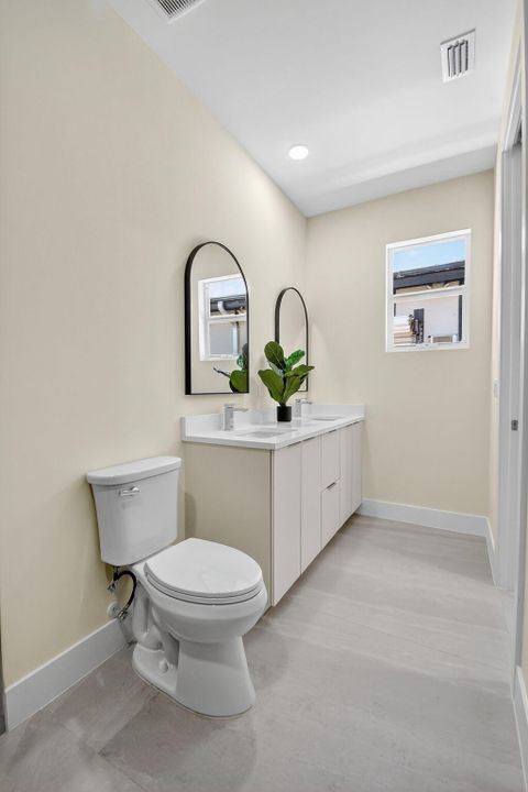 Active With Contract: $799,000 (4 beds, 3 baths, 2161 Square Feet)