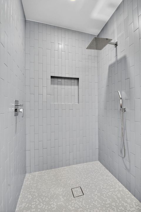 Active With Contract: $799,000 (4 beds, 3 baths, 2161 Square Feet)