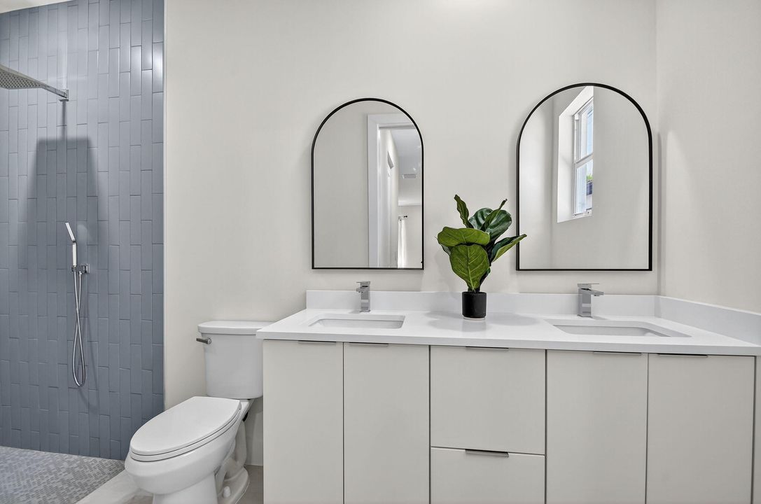 Active With Contract: $799,000 (4 beds, 3 baths, 2161 Square Feet)