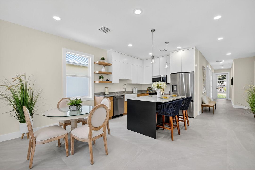 Active With Contract: $799,000 (4 beds, 3 baths, 2161 Square Feet)