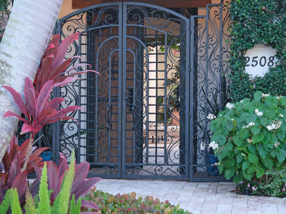 En Venta: $4,450,000 (6 camas, 5 baños, 4974 Pies cuadrados)