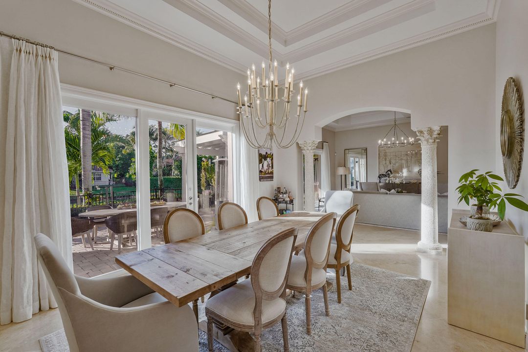 En Venta: $4,450,000 (6 camas, 5 baños, 4974 Pies cuadrados)