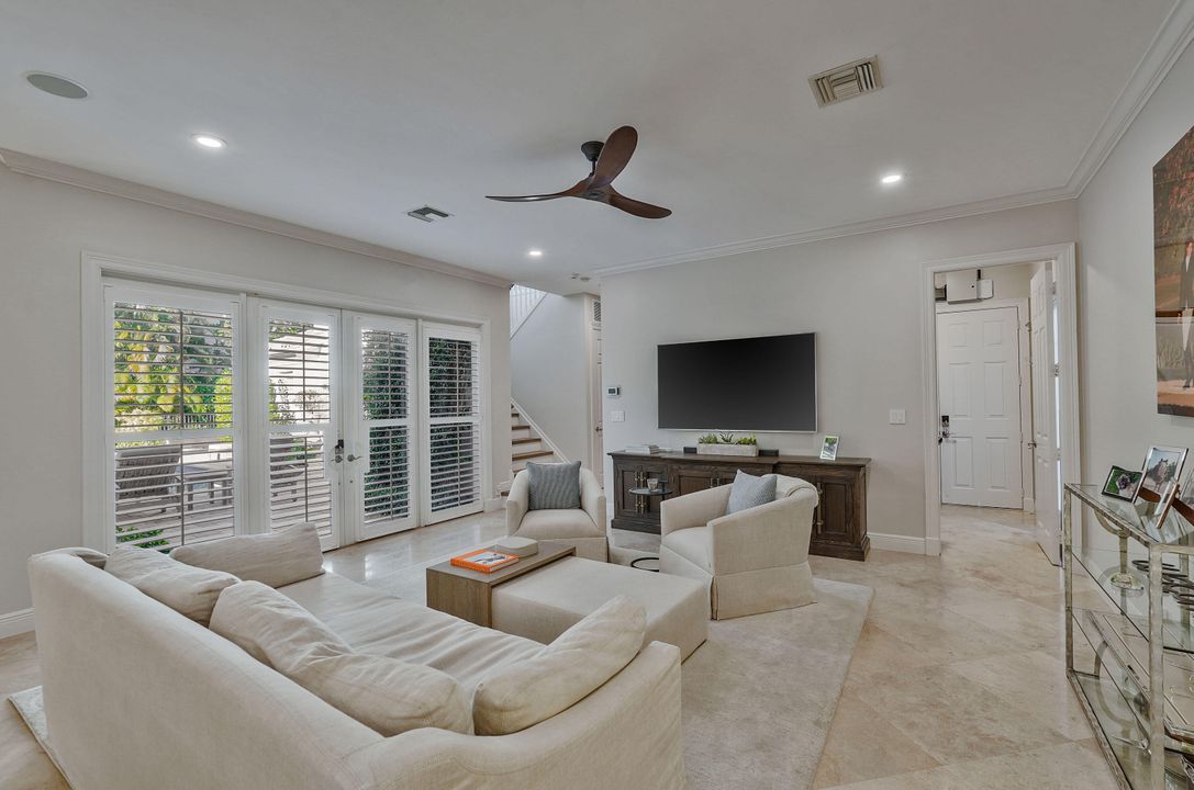 En Venta: $4,450,000 (6 camas, 5 baños, 4974 Pies cuadrados)