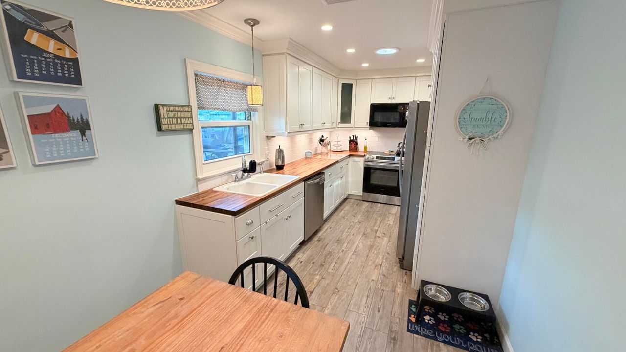 На продажу: $429,000 (3 спален, 2 ванн, 1474 Квадратных фут)