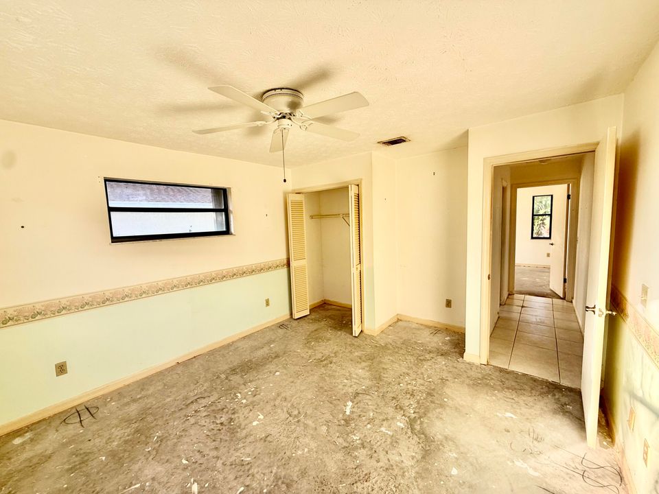 For Sale: $339,900 (3 beds, 2 baths, 1600 Square Feet)