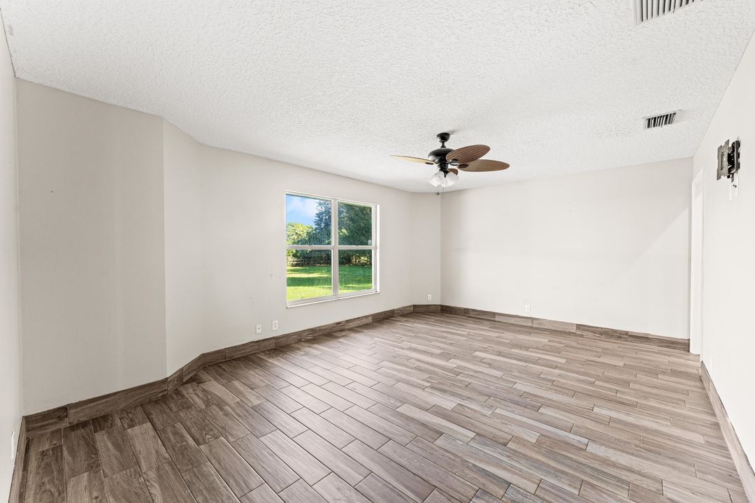 待售: $599,000 (3 贝兹, 2 浴室, 1784 平方英尺)